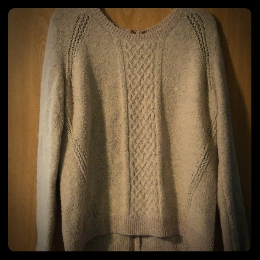 Hinge Hi-Lo Zip Up Sweater